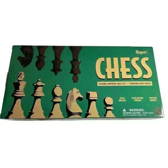 Wooden Chess Set - 2 Extra Queens, Folding Board Regal Games 15 Inch NEW In Box - Picture 5 of 8